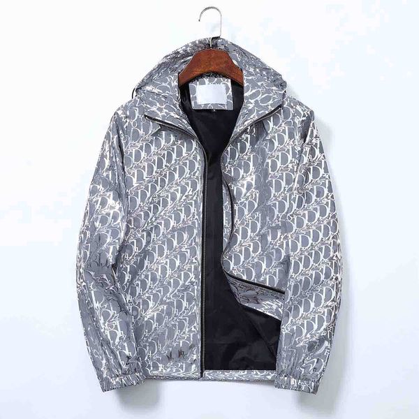 2022 wholesale embroidery of arm tiger jacket designer autumn men coat casual outdoor sportswear basketball fashion luxurious mens jackets, Black;brown
2022 wholesale embroidery of arm tiger jacket designer autumn men coat casual outdoor sportswear basketball fashion luxurious mens jackets, Black;brown