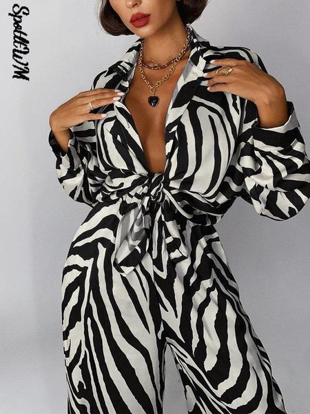 women fashoin stripes pants set loose long sleeve blosue and wide trousers suit spring elegant zebra outfits 220809, White
women fashoin stripes pants set loose long sleeve blosue and wide trousers suit spring elegant zebra outfits 220809, White