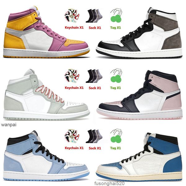 fashion retro basketball shoes 2022 arrival jumpman 1 1s sneakers mens brotherhood bubble gum university blue fragment designer trainers men
fashion retro basketball shoes 2022 arrival jumpman 1 1s sneakers mens brotherhood bubble gum university blue fragment designer trainers men