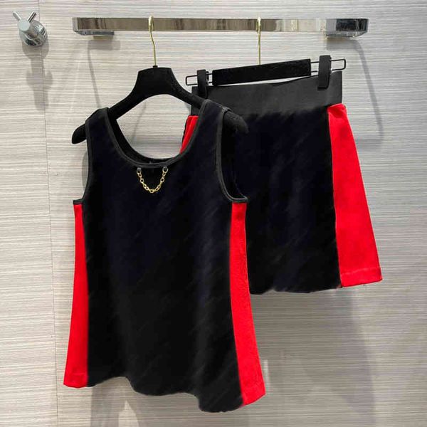 womens tracksuit luxury velvet tanks pants two piece sweat suits embossed sweatpants vest shorts 3 pic logo brand louisclothing men loose d, Gray
womens tracksuit luxury velvet tanks pants two piece sweat suits embossed sweatpants vest shorts 3 pic logo brand louisclothing men loose d, Gray