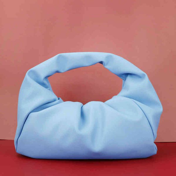monogrammed letters pouch genuine soft leather women cloud bag new handbag fashion hand purse clutch bag dumpling shoulder bag g220422
monogrammed letters pouch genuine soft leather women cloud bag new handbag fashion hand purse clutch bag dumpling shoulder bag g220422