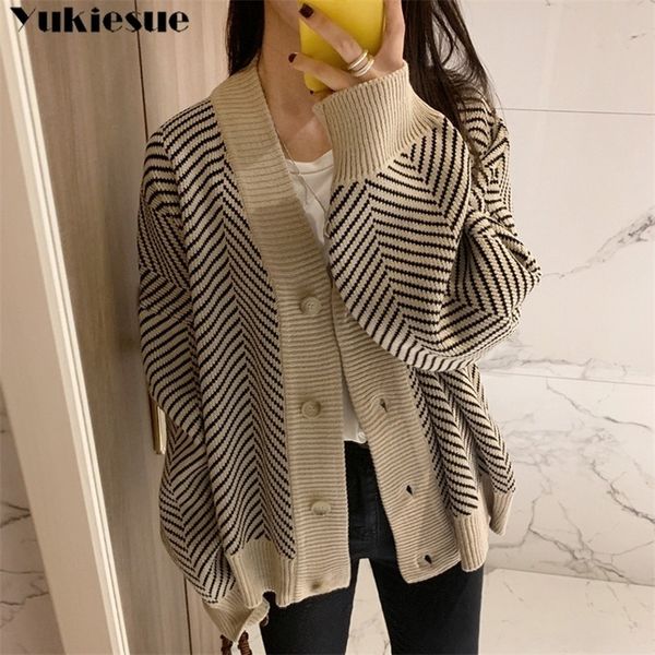 jensss11 210412, White;black 
jensss11 210412, White;black