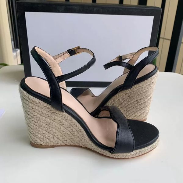2022 slippers sandals high heel slides quality designer shoes animal design huaraches flip flops loafers for women by shoe, Black
2022 slippers sandals high heel slides quality designer shoes animal design huaraches flip flops loafers for women by shoe, Black