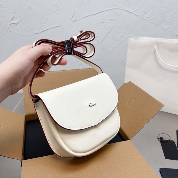 evening bags 2022 woman classic designer bag messenger bag square shoulder bags lady rotary buckle luxury handbags women piggy fashion handb
evening bags 2022 woman classic designer bag messenger bag square shoulder bags lady rotary buckle luxury handbags women piggy fashion handb