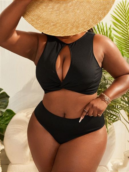 plus solid rib twist bikini swimsuit 83cw#, White;black 
plus solid rib twist bikini swimsuit 83cw#, White;black