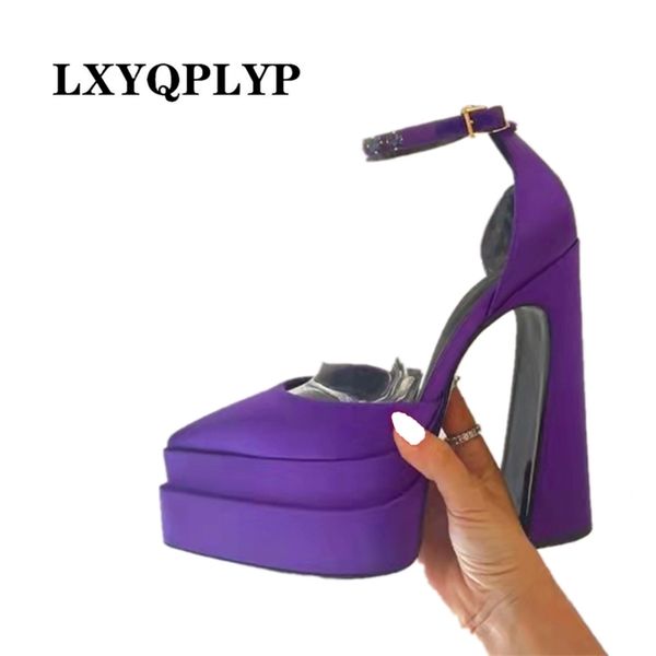 brand women sandals thick high heels platform black red dress party wedding lady shoes for women 220504
brand women sandals thick high heels platform black red dress party wedding lady shoes for women 220504