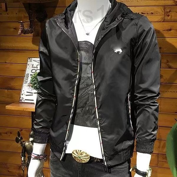 men's jackets designer embroidered jacket men's 2022 spring and autumn new trend slim hooded jacket trendy splicing eps5, Black;brown
men's jackets designer embroidered jacket men's 2022 spring and autumn new trend slim hooded jacket trendy splicing eps5, Black;brown
