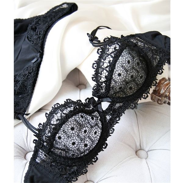 fashion summer lace white ultrathin bra breathable gauze deep vneck womens push up underwear set y200415, Red;black
fashion summer lace white ultrathin bra breathable gauze deep vneck womens push up underwear set y200415, Red;black