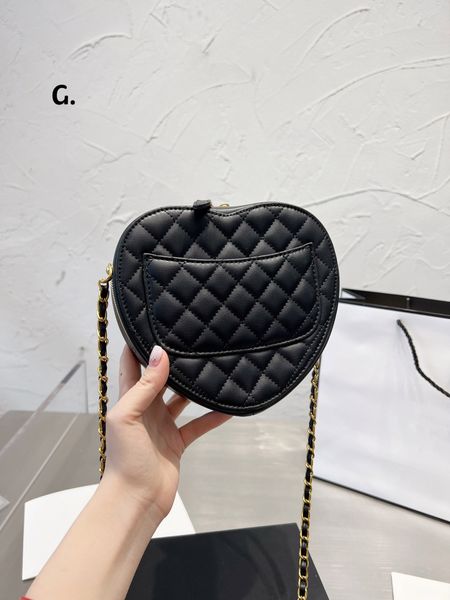 designers shoulder bag luxurious tote purse handbag message bags cluth brand classic genuine leather crossbody love gold chain mini
designers shoulder bag luxurious tote purse handbag message bags cluth brand classic genuine leather crossbody love gold chain mini