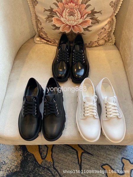 dress shoes muffin thick soled single shoes lace up black small leather women's british middle heel round head patent high heels
dress shoes muffin thick soled single shoes lace up black small leather women's british middle heel round head patent high heels