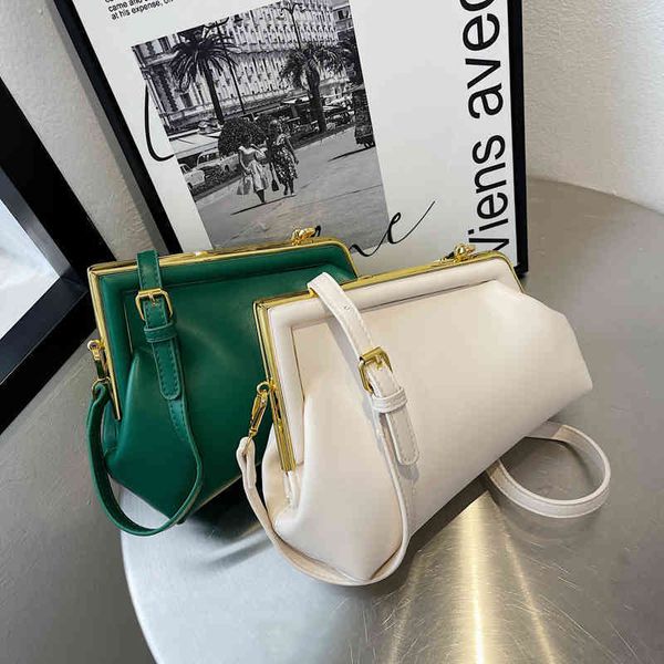 designer first bag 2022 women039s bag first clip f cloud advanced sense saddle single shoulder messenger
designer first bag 2022 women039s bag first clip f cloud advanced sense saddle single shoulder messenger
