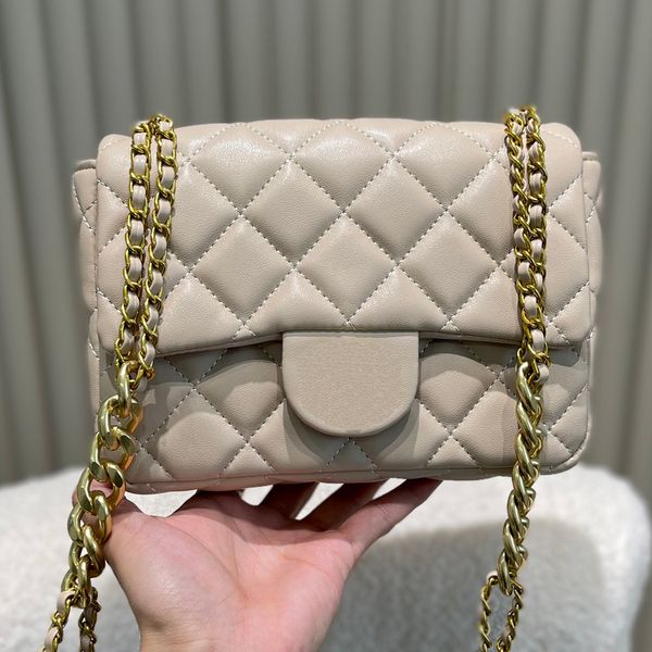 designer handbags women's shoulder bags classic flap handbags chain plaid diagonal velvet line fashion two letters solid color buckle l
designer handbags women's shoulder bags classic flap handbags chain plaid diagonal velvet line fashion two letters solid color buckle l