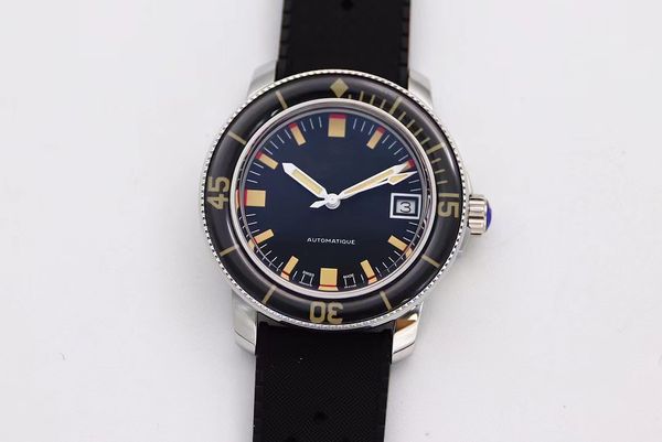 zf man watches dandong cal.1151 movement dimensions 40.30mm x 13.23mm 316l fine steel sapphire arc mirror luminous paint imported from switz, Slivery;brown
zf man watches dandong cal.1151 movement dimensions 40.30mm x 13.23mm 316l fine steel sapphire arc mirror luminous paint imported from switz, Slivery;brown