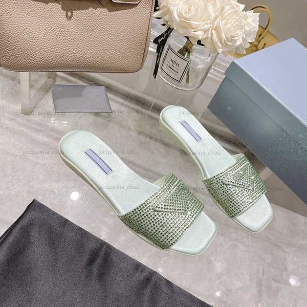 womens slippers designer sandal woman fashion triangle platform sandals flat heels rhinestone slides slider summer shoes with box, Black
womens slippers designer sandal woman fashion triangle platform sandals flat heels rhinestone slides slider summer shoes with box, Black