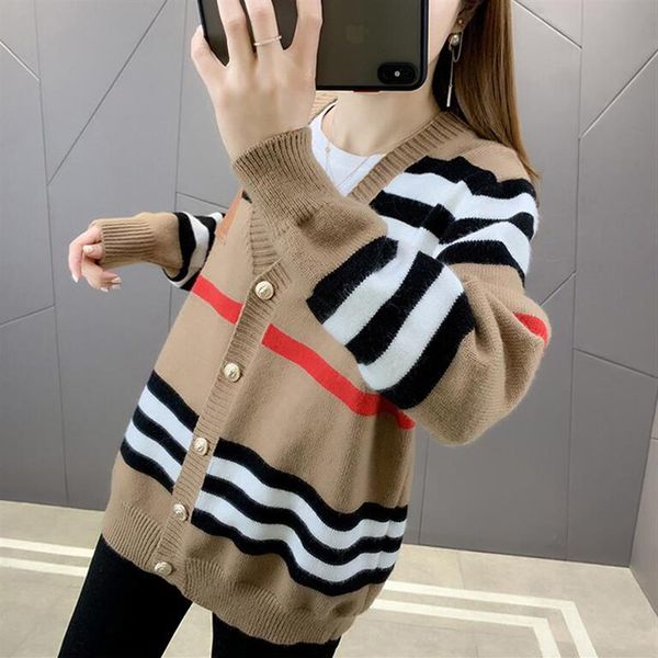 sweater coat women spring autumn loose thin stripe designer knitted cardigan ladies winter fall b letters v-neck sweaters small sw3297, White;black
sweater coat women spring autumn loose thin stripe designer knitted cardigan ladies winter fall b letters v-neck sweaters small sw3297, White;black