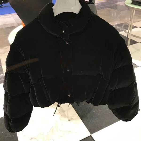 warehouse clothing minority autumn and winter 20 new stand collar black velvet short detachable sleeve down jacket women's wear outlet_
warehouse clothing minority autumn and winter 20 new stand collar black velvet short detachable sleeve down jacket women's wear outlet_
