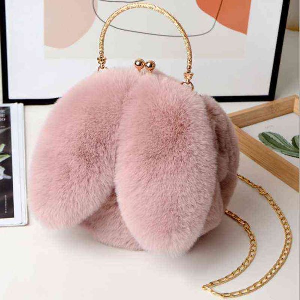 designer artificial plush bag crossbody little girl portable rabbit ears fur bag metal chain handbag purses for women 220609
designer artificial plush bag crossbody little girl portable rabbit ears fur bag metal chain handbag purses for women 220609