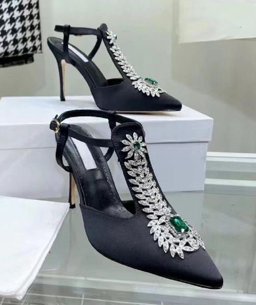 2022 spring and summer new rhinestone sandals pointed toe buckle baotou high heels women's stiletto satin crystal, Black
2022 spring and summer new rhinestone sandals pointed toe buckle baotou high heels women's stiletto satin crystal, Black