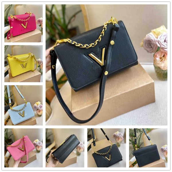 designer louiseity twist chain shoulder viutonity bags medium handbag women luxury wallet fashion vintage tote purse crossbody messenger par
designer louiseity twist chain shoulder viutonity bags medium handbag women luxury wallet fashion vintage tote purse crossbody messenger par