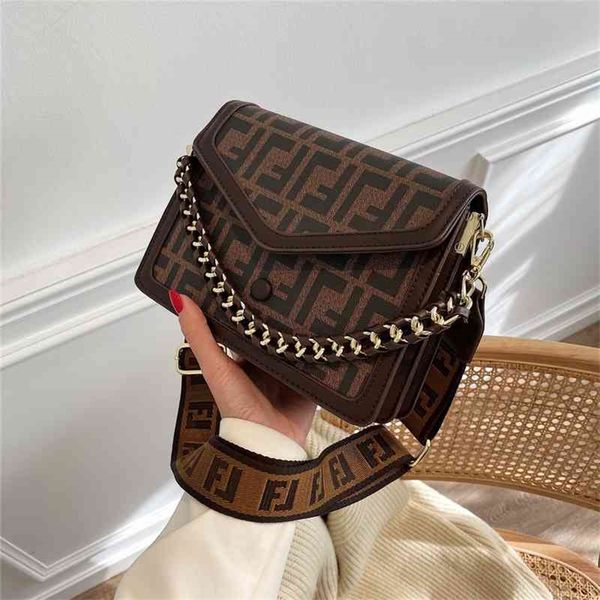 85% off sell at a low pricesummer popular fashion one small broadband messenger 2ap
85% off sell at a low pricesummer popular fashion one small broadband messenger 2ap