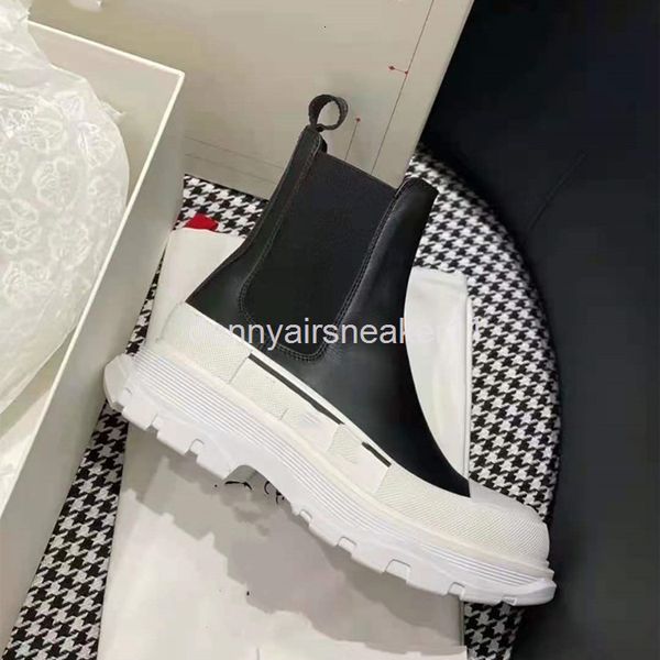 boots gaoding guangzhou goods british style thick soled increased women's short boots autumn and winter martin side elastic, Black
boots gaoding guangzhou goods british style thick soled increased women's short boots autumn and winter martin side elastic, Black
