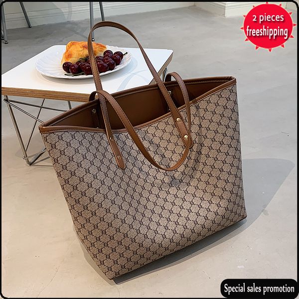 online designer brand bags crossbody tote luxury digner high capacity handbag women 2022 trends striped shopper shoulder shopping bag
online designer brand bags crossbody tote luxury digner high capacity handbag women 2022 trends striped shopper shoulder shopping bag