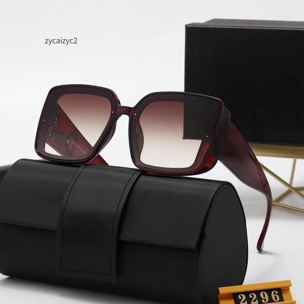 2022gluxury brand designer new fashion square sunglasses men and women same style sunglasses uv protection text outdoor sports millionaire, White;black
2022gluxury brand designer new fashion square sunglasses men and women same style sunglasses uv protection text outdoor sports millionaire, White;black