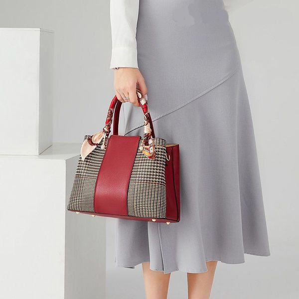 fashion ladies bag new large capacity lady's handbag designer bags for women handbags wholesale
fashion ladies bag new large capacity lady's handbag designer bags for women handbags wholesale