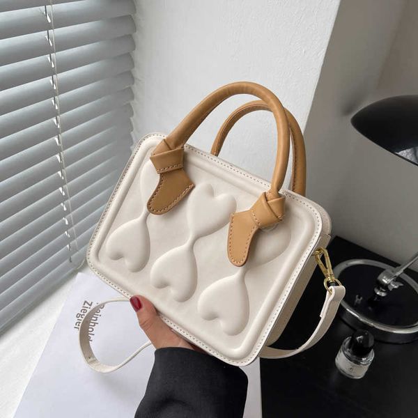 bag female summer 2022 new heart-shaped decoration solid color small square bag portable biscuit bag japanese and korean style single
bag female summer 2022 new heart-shaped decoration solid color small square bag portable biscuit bag japanese and korean style single