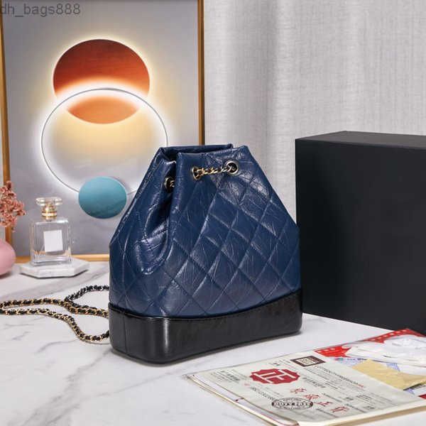 5a +women handbags clutch bucket backpack bag fashion designers bags 9a gold chain bag cowhide leather wallet classic black
5a +women handbags clutch bucket backpack bag fashion designers bags 9a gold chain bag cowhide leather wallet classic black