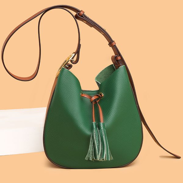 genuine leather women handbag fashion totes shoulder bag fashion female crossbody bag luxury tassel woman sac black
genuine leather women handbag fashion totes shoulder bag fashion female crossbody bag luxury tassel woman sac black