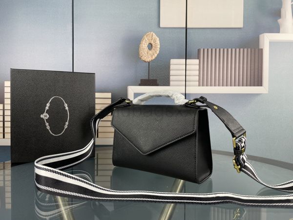 women bags genuine leather handbags luxury purse shoulder crossbody bag embroidered strap with box
women bags genuine leather handbags luxury purse shoulder crossbody bag embroidered strap with box
