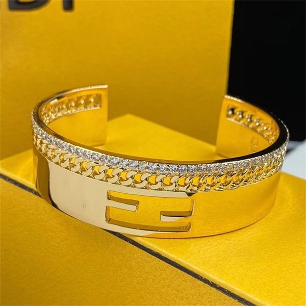 bangle letter inlaid opening adjustable bracelet 2022 brass niche design bracelet, Black
bangle letter inlaid opening adjustable bracelet 2022 brass niche design bracelet, Black
