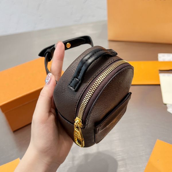 designer luxury women the tote bag fashion versatile handbags shoulder crossbody bags purse tories totes large capacity saddle wallets 7a ge
designer luxury women the tote bag fashion versatile handbags shoulder crossbody bags purse tories totes large capacity saddle wallets 7a ge