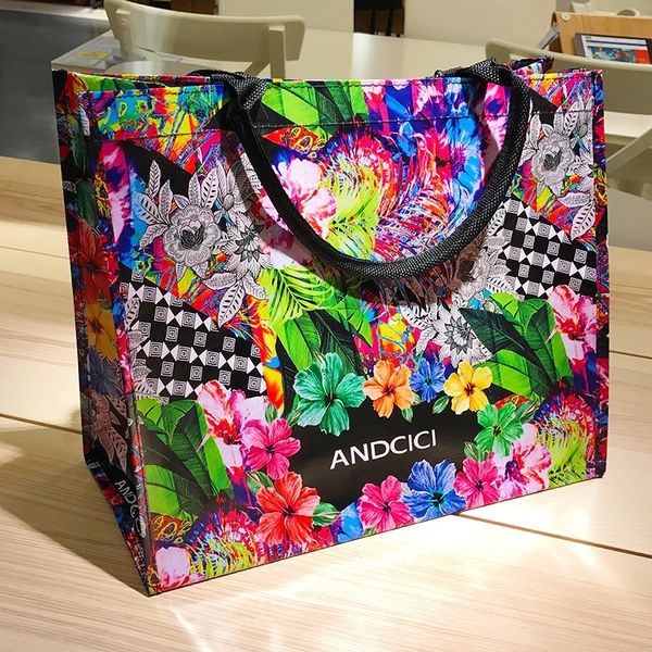fashion printing big portable waterproof belt zipper largecapacity shopping tote travel bag 210302
fashion printing big portable waterproof belt zipper largecapacity shopping tote travel bag 210302