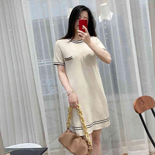 casual dresses 21 spring and summer ice silk knitted dress women's round neck loose light luxury celebrity small fragrance temperament, Black;gray
casual dresses 21 spring and summer ice silk knitted dress women's round neck loose light luxury celebrity small fragrance temperament, Black;gray