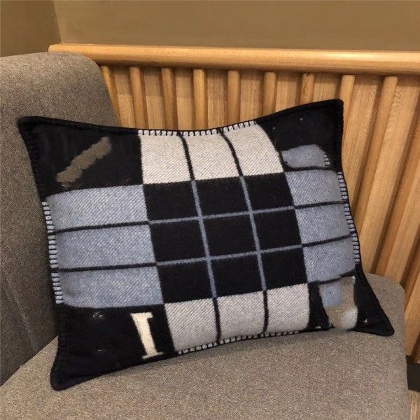 new colors yellow beige nevy pillows quailty 100% wool home cushions (cushion/decorative pillow) 50&50cm have 100 cotton filling fast ship
new colors yellow beige nevy pillows quailty 100% wool home cushions (cushion/decorative pillow) 50&50cm have 100 cotton filling fast ship