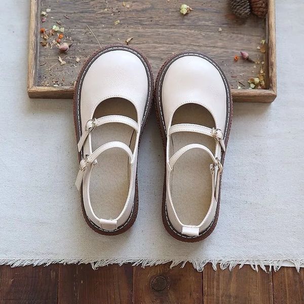 sepatu platform kasual wanita desainer tali gesper ganda sepatu flat mode hitam putih mary janes wanita kulit lolita 220614, Black 
sepatu platform kasual wanita desainer tali gesper ganda sepatu flat mode hitam putih mary janes wanita kulit lolita 220614, Black