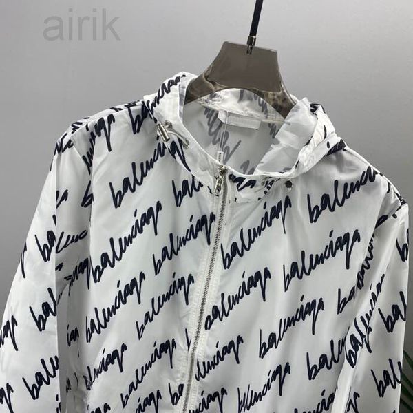 2023 fashion sweatshirts women men hooded jackets casual cotton hoodie coats graffiti t-shirts y645d 2xl/3xl/4xl, Black;brown
2023 fashion sweatshirts women men hooded jackets casual cotton hoodie coats graffiti t-shirts y645d 2xl/3xl/4xl, Black;brown