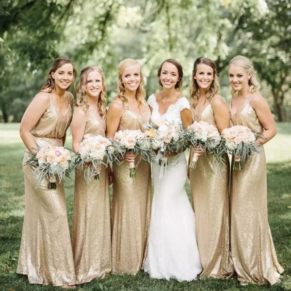 2022 gold sequins bridesmaid dresses sleeveless v neck a line spaghetti straps custom made floor length plus size maid of honor gown country, White;pink
2022 gold sequins bridesmaid dresses sleeveless v neck a line spaghetti straps custom made floor length plus size maid of honor gown country, White;pink
