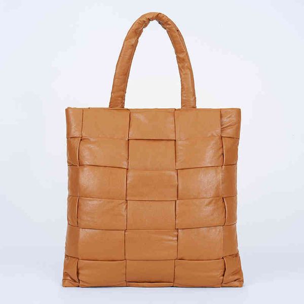 evening bags large capacity woven cotton tote women shoulder fashion big purse space pad handbag 2022 brand designer down padded hand 220507
evening bags large capacity woven cotton tote women shoulder fashion big purse space pad handbag 2022 brand designer down padded hand 220507