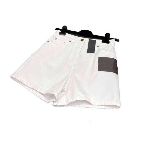 the new french style designer women's jeans high waist straight white denim shorts sheepskin monogr canvas patch trimmed, Blue
the new french style designer women's jeans high waist straight white denim shorts sheepskin monogr canvas patch trimmed, Blue