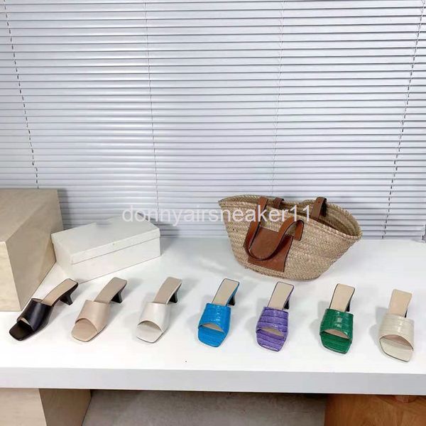 slippers summer middle heel thick cowhide open toe one-line simple women's shoes square head fashionable lady slippers, Black
slippers summer middle heel thick cowhide open toe one-line simple women's shoes square head fashionable lady slippers, Black