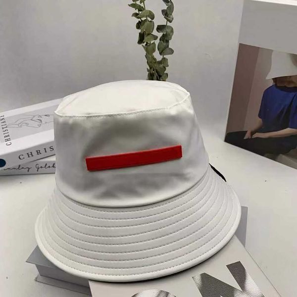 luxurys bucket hat desingers winter hats man warm classic light and breathable quality embroidery show face cold thin protection joining, Blue;gray
luxurys bucket hat desingers winter hats man warm classic light and breathable quality embroidery show face cold thin protection joining, Blue;gray