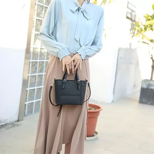 women handbags brand designer shoulder bag crossbody shell totes bags evening pu leather femalefashion small messenger bag
women handbags brand designer shoulder bag crossbody shell totes bags evening pu leather femalefashion small messenger bag