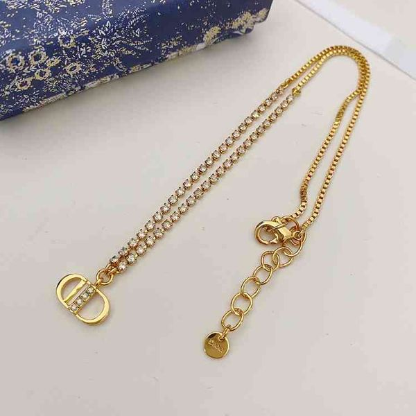 d family small diamond inlaid letter light sense clavicle chain2022 luxury brand fashion design versatile necklace, Silver
d family small diamond inlaid letter light sense clavicle chain2022 luxury brand fashion design versatile necklace, Silver