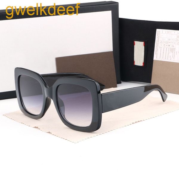 fashion digner sunglass sunglass women men glass womens sun glass uv400 lens with box, White;black
fashion digner sunglass sunglass women men glass womens sun glass uv400 lens with box, White;black