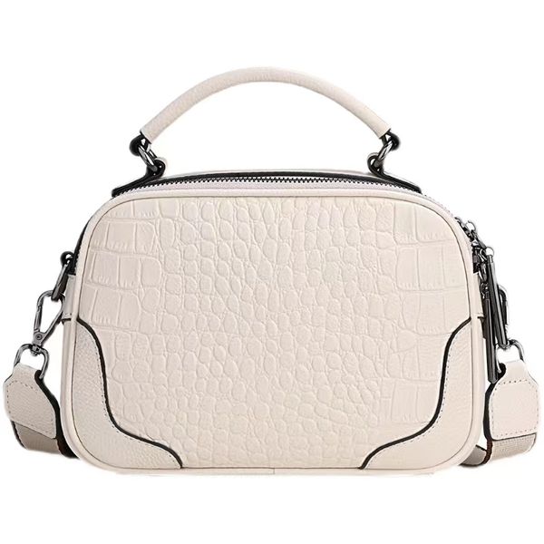 designer bags grade brand new large capacity european and american retro crocodile pattern apple bag
designer bags grade brand new large capacity european and american retro crocodile pattern apple bag