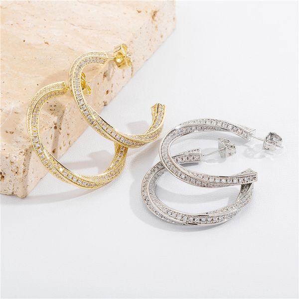 new large size round twisted twist earrings full of zirconium stud earrings design female hoop earring accessories, Golden;silver
new large size round twisted twist earrings full of zirconium stud earrings design female hoop earring accessories, Golden;silver