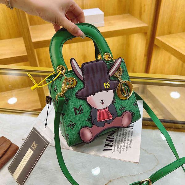 bucket small cute rabbit princess of wales 2022 spring new portable bag messenger luxury designer
bucket small cute rabbit princess of wales 2022 spring new portable bag messenger luxury designer